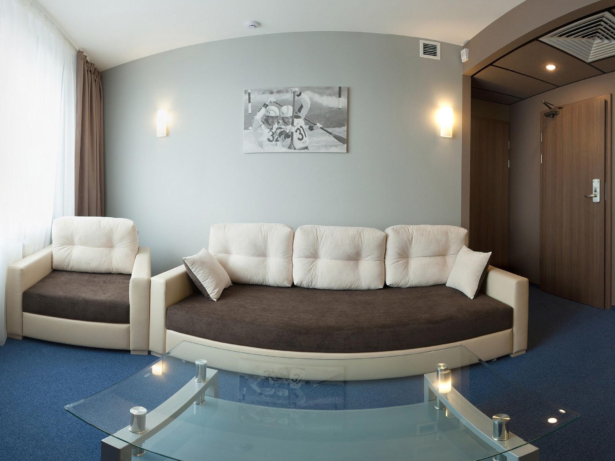 מינסק Slavyanskaya Hotel מראה חיצוני תמונה