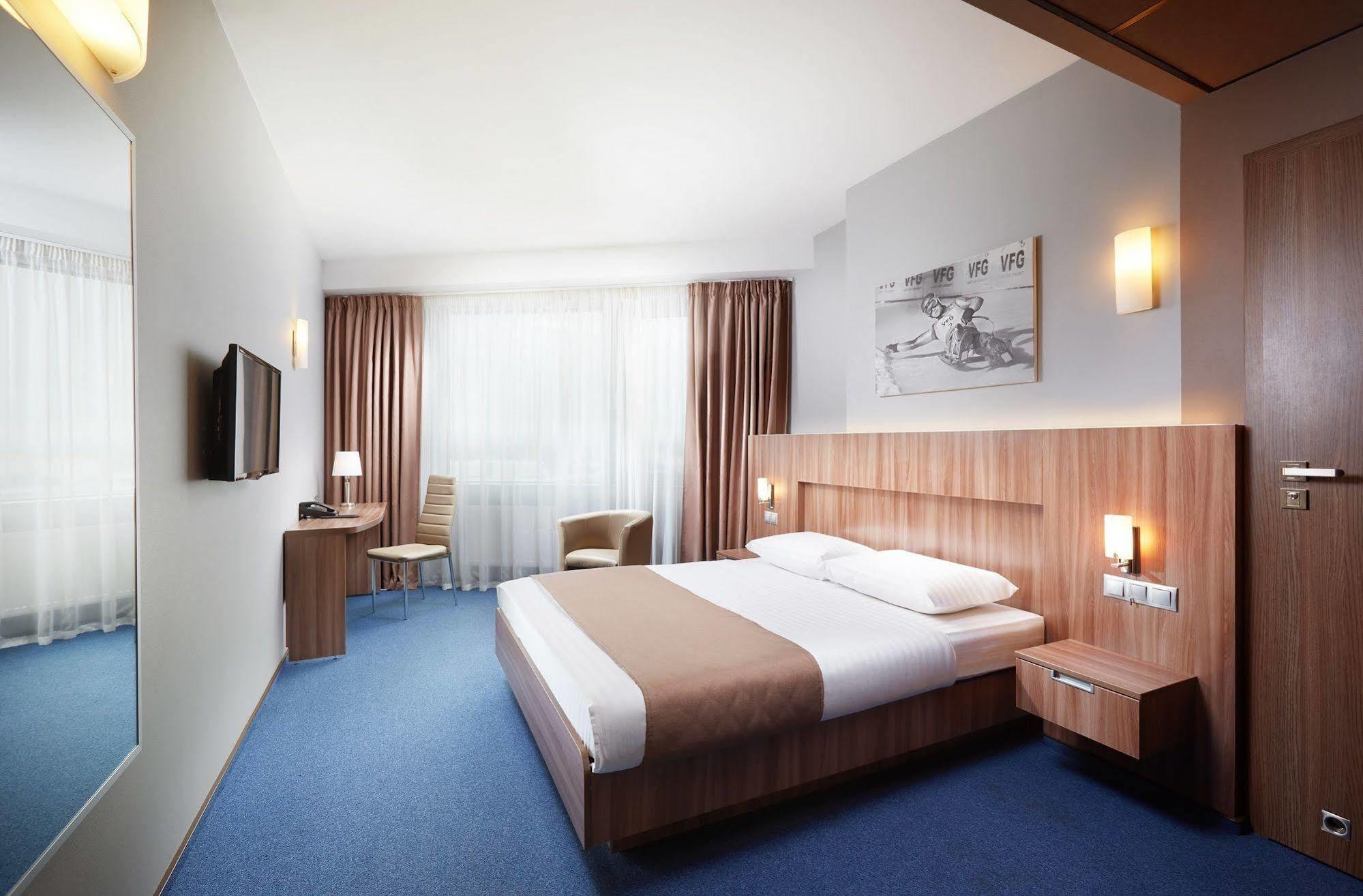 מינסק Slavyanskaya Hotel מראה חיצוני תמונה